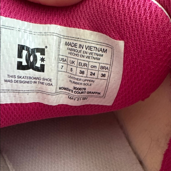 DC White and Fuchsia Women’s Lace-Up Skate Sneakers - Picture 2 of 5